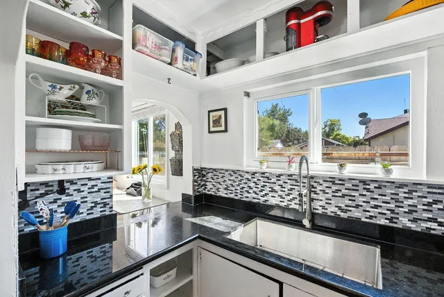 $330,000 | 4037 42nd Street, Sacramento, CA 95820