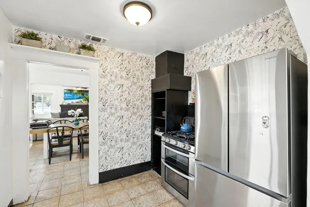 $330,000 | 4037 42nd Street, Sacramento, CA 95820