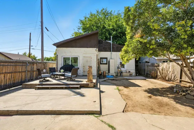 $330,000 | 4037 42nd Street, Sacramento, CA 95820