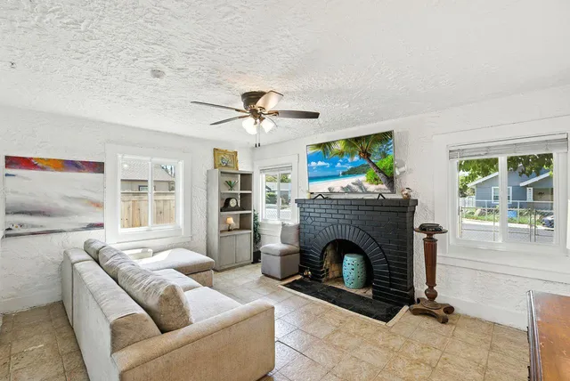 $330,000 | 4037 42nd Street, Sacramento, CA 95820