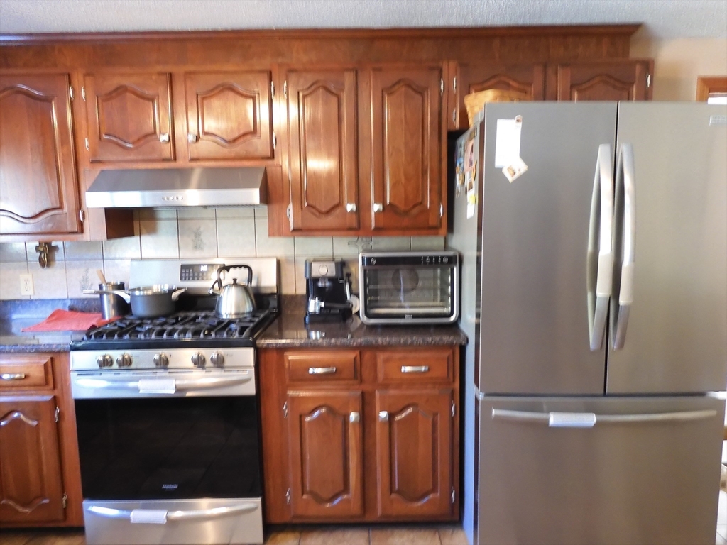 22 Derry Road Methuen, MA 01844 - Photo 14 of 38 Gallery Image 14
