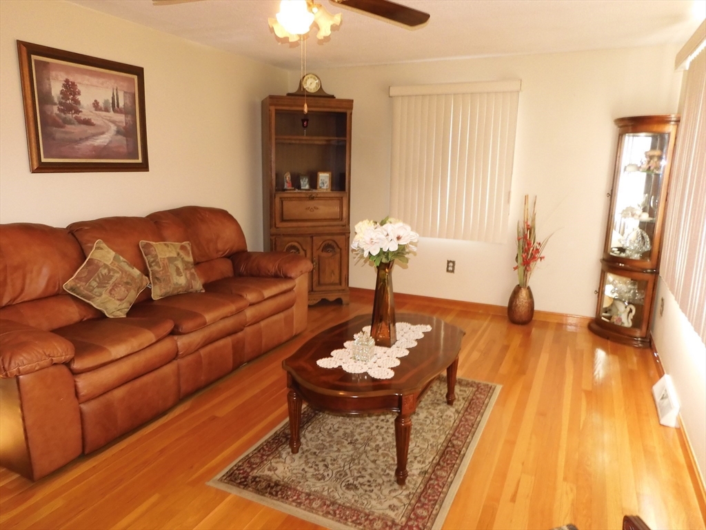 22 Derry Road Methuen, MA 01844 - Photo 2 of 38 Gallery Image 2
