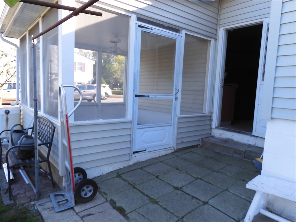 22 Derry Road Methuen, MA 01844 - Photo 33 of 38 Gallery Image 33
