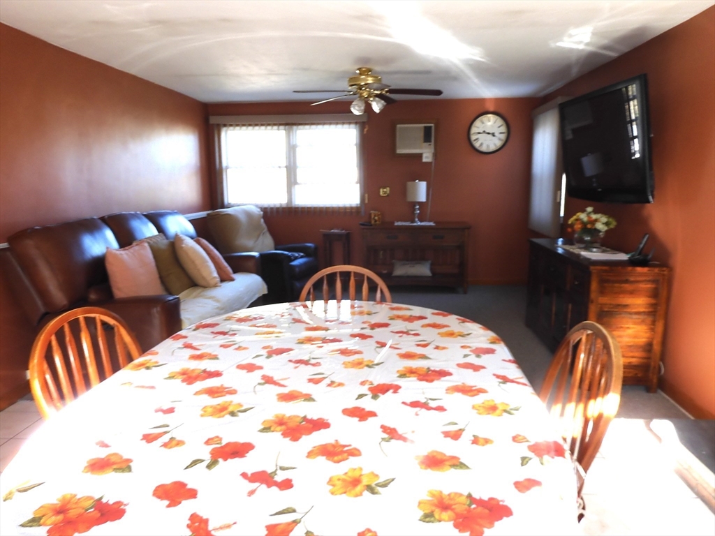 22 Derry Road Methuen, MA 01844 - Photo 6 of 38 Gallery Image 6