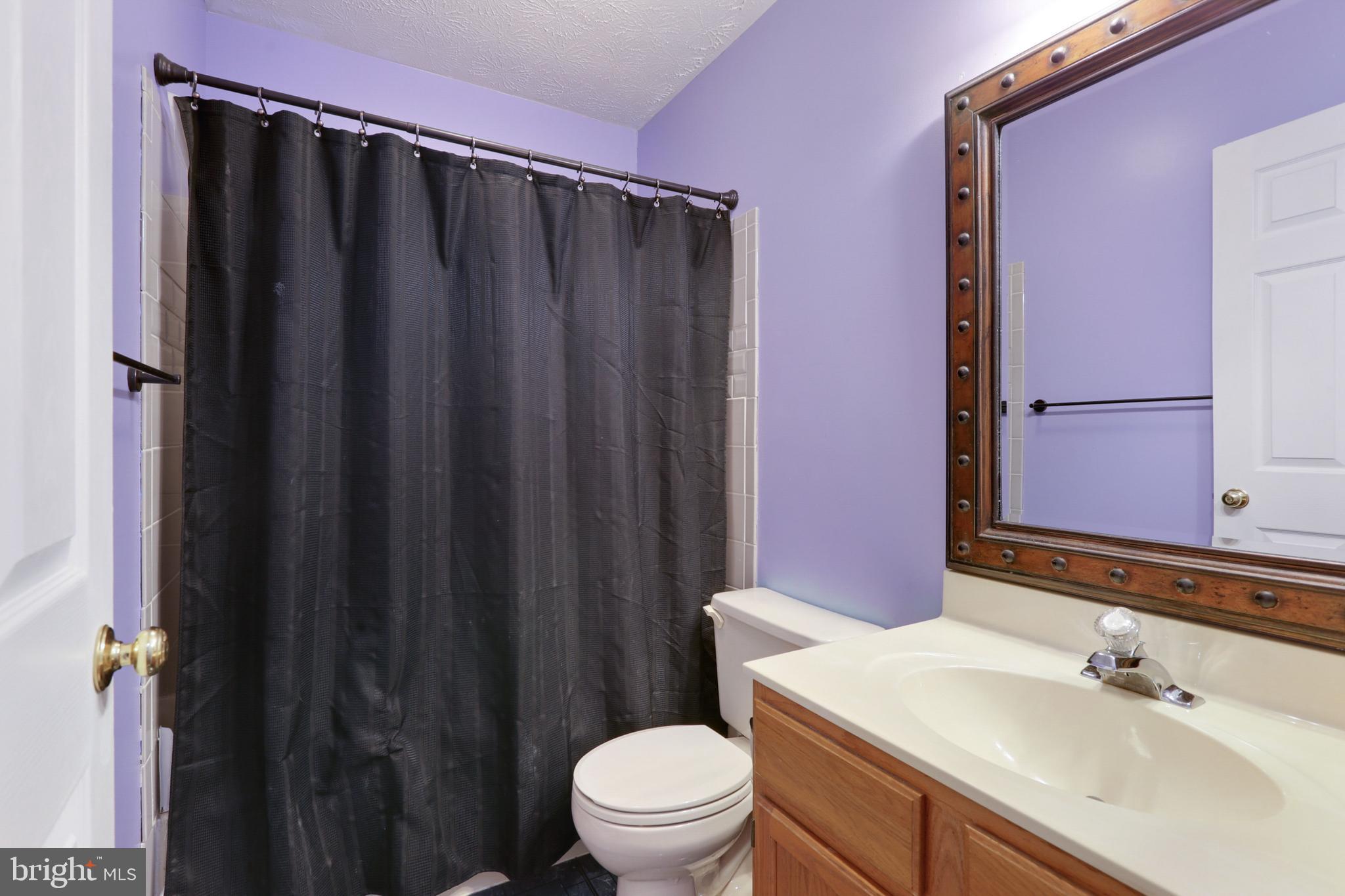 5306 Kelmscot Road Baltimore, MD 21237 - Photo 22 of 35 Full Bath