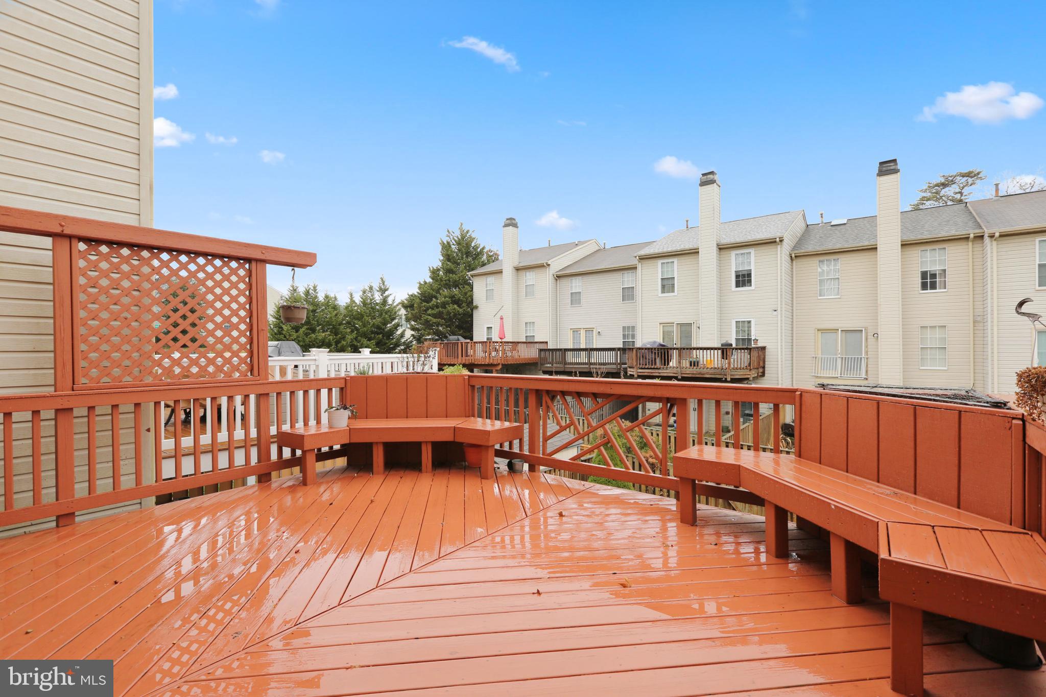 5306 Kelmscot Road Baltimore, MD 21237 - Photo 30 of 35 Rear Deck