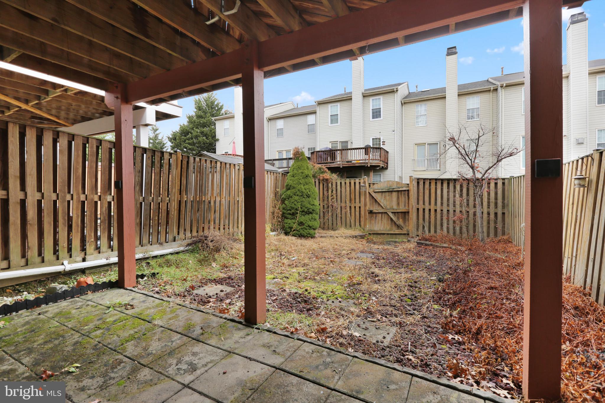 5306 Kelmscot Road Baltimore, MD 21237 - Photo 33 of 35 Rear Patio