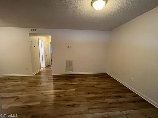 $925 | 220 Pitts Street, Unit A, Kernersville, NC 27284