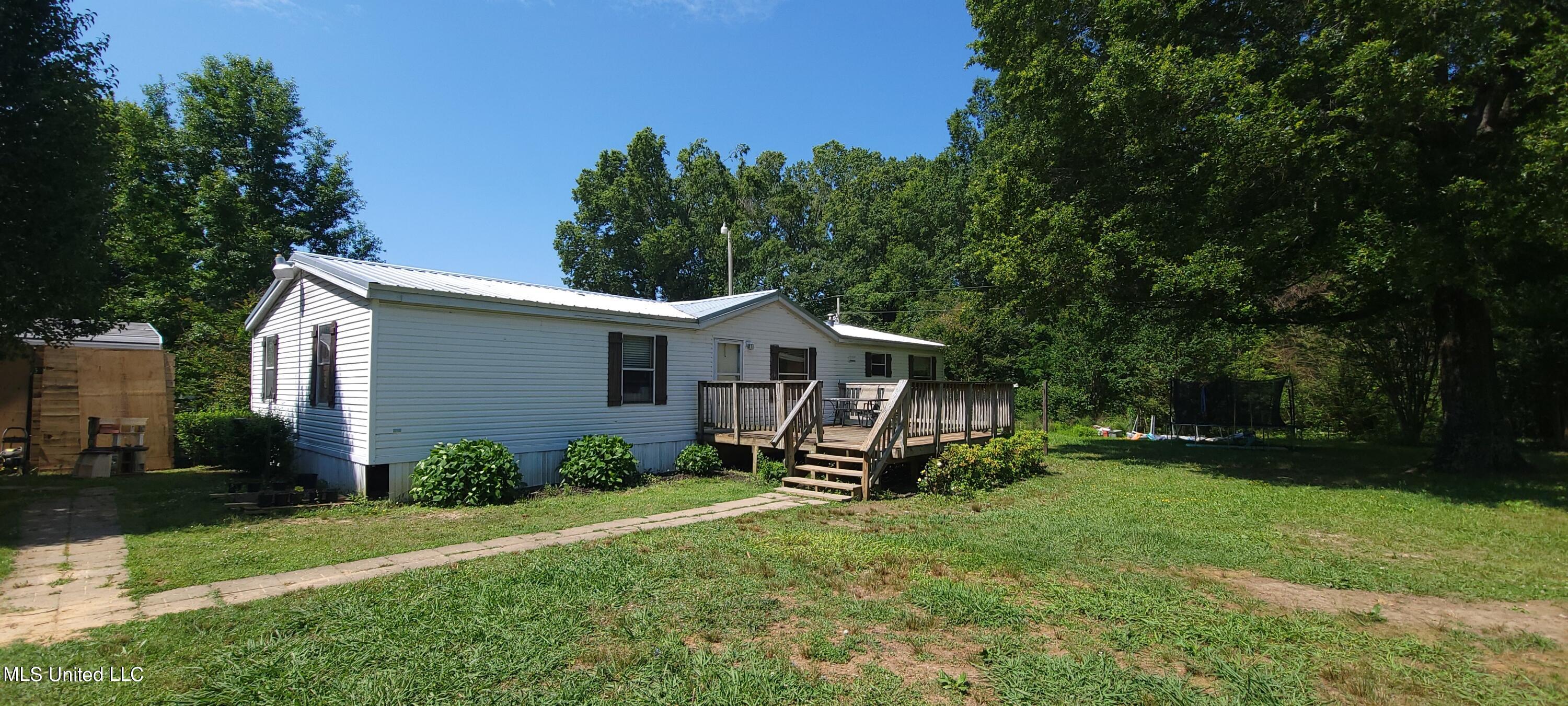 260 Leewood Road Holly Springs, MS 38635 - Photo 3 of 22 20230602_105322