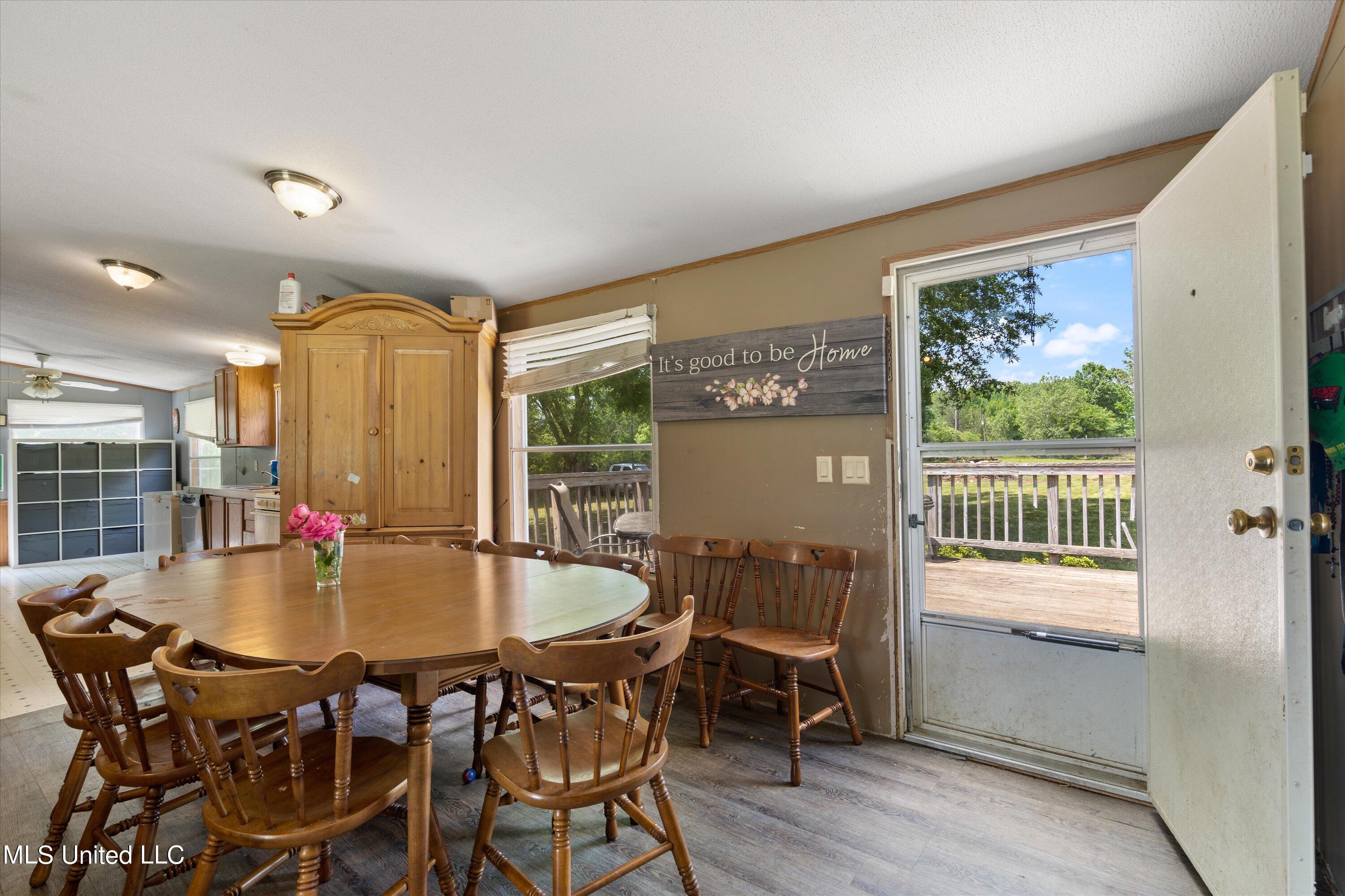 260 Leewood Road Holly Springs, MS 38635 - Photo 8 of 22 06-DSC2907