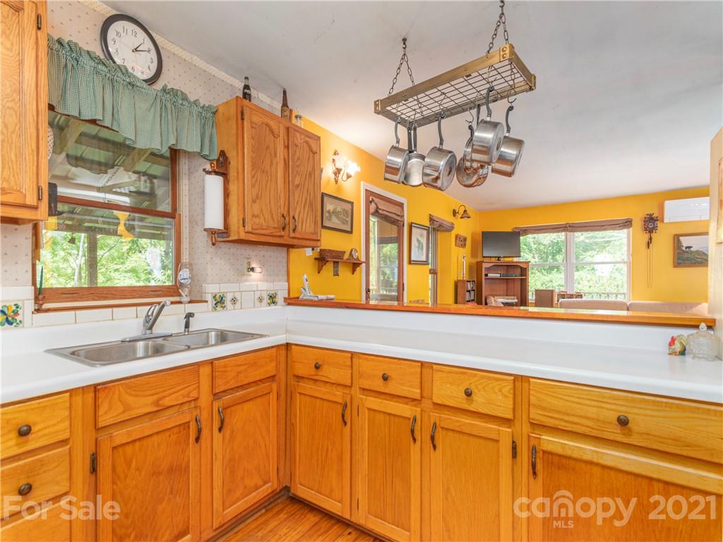 25 Davidson Gap Road Leicester, NC 28748 - Photo 8 of 21 Gallery Image 8