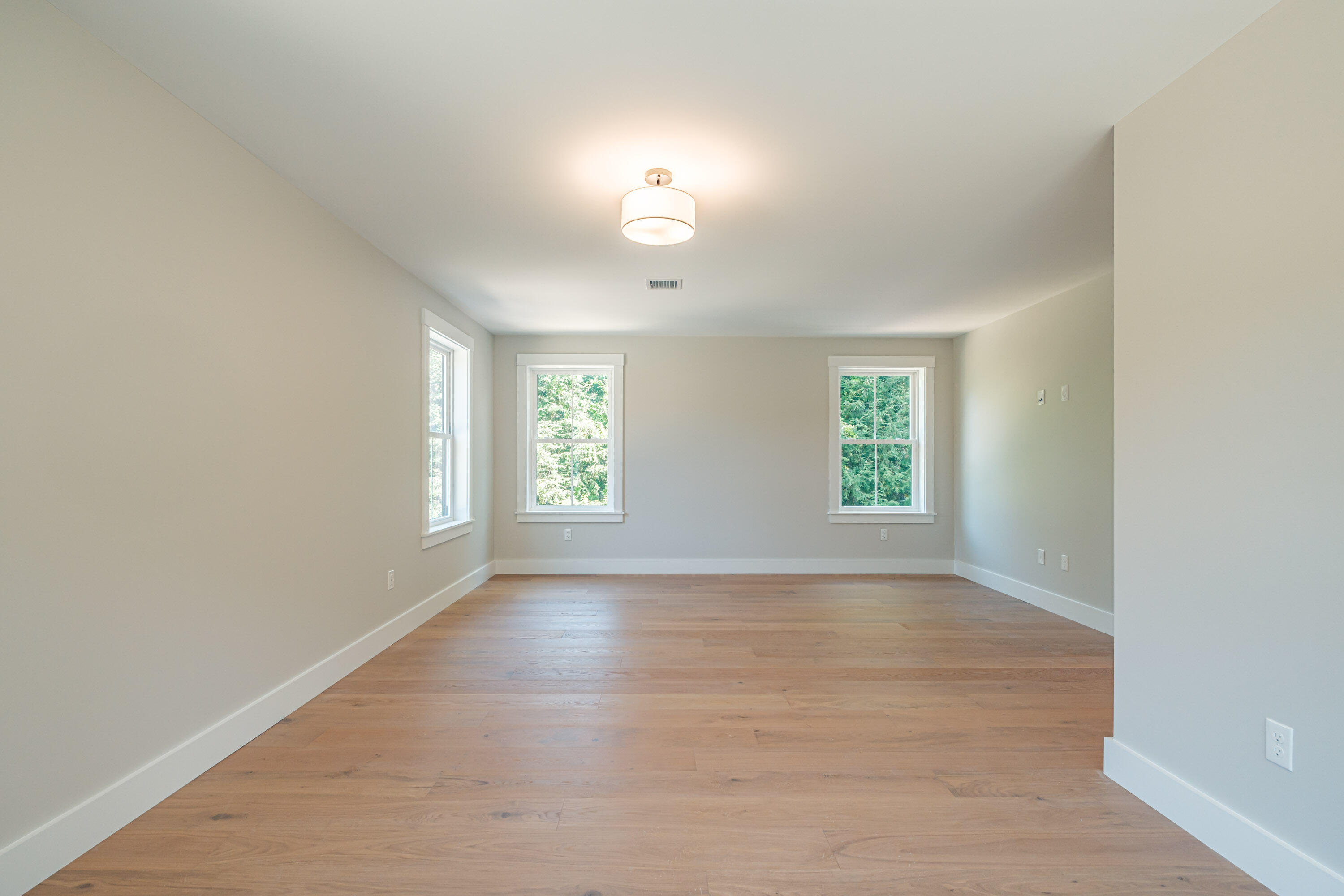 23 Sylvan Road Scarborough, ME 04074 - Photo 65 of 78 20250911gp-61075