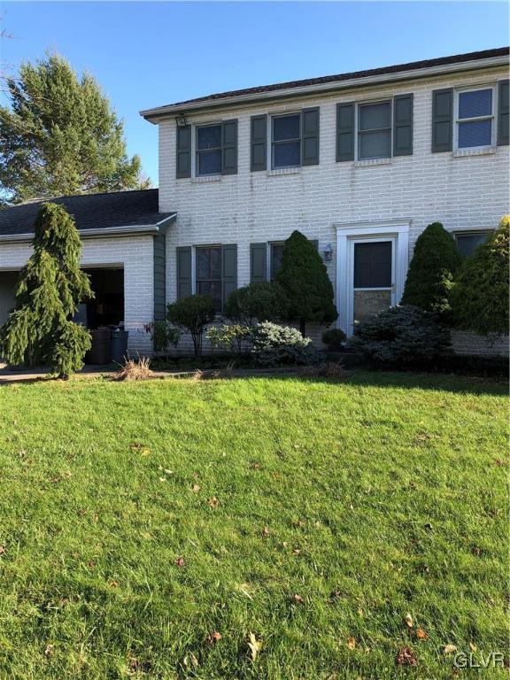 128 Windsor Road Alburtis, PA 18011 - Photo 3 of 43