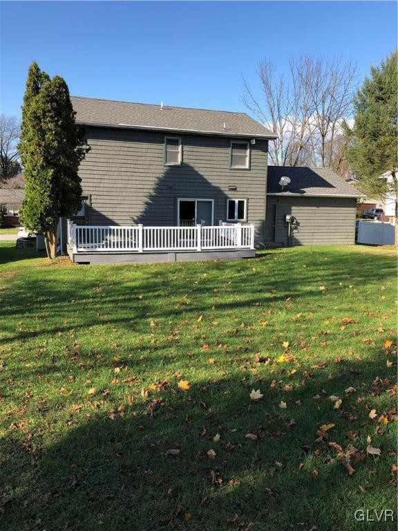 128 Windsor Road Alburtis, PA 18011 - Photo 4 of 43