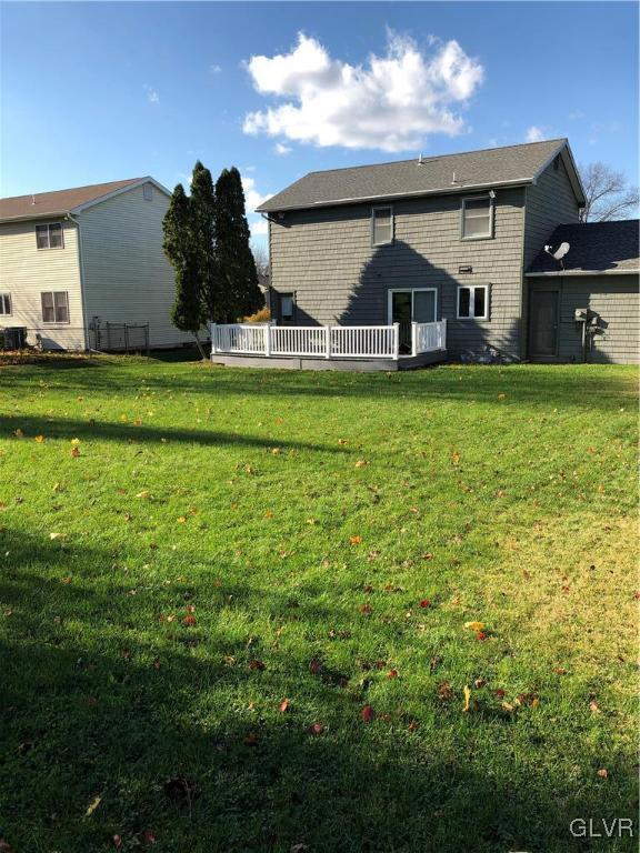 128 Windsor Road Alburtis, PA 18011 - Photo 5 of 43