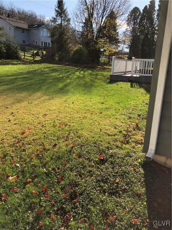 128 Windsor Road Alburtis, PA 18011 - Photo 7 of 43