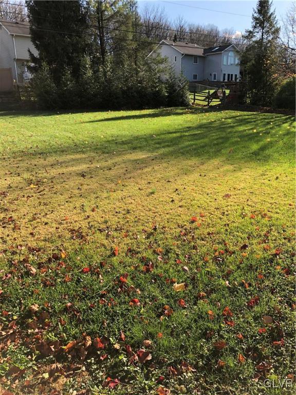 128 Windsor Road Alburtis, PA 18011 - Photo 8 of 43