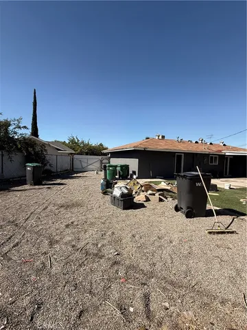 a view of a terrace with a back yard
