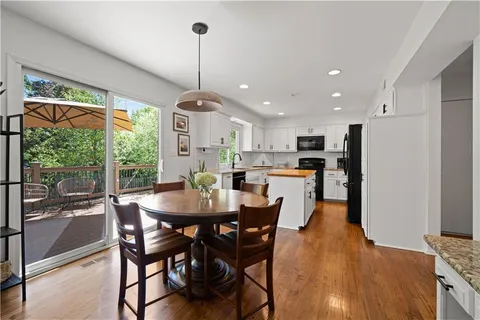 $470,000 | 9413 Hall Drive, Lenexa, KS 66219