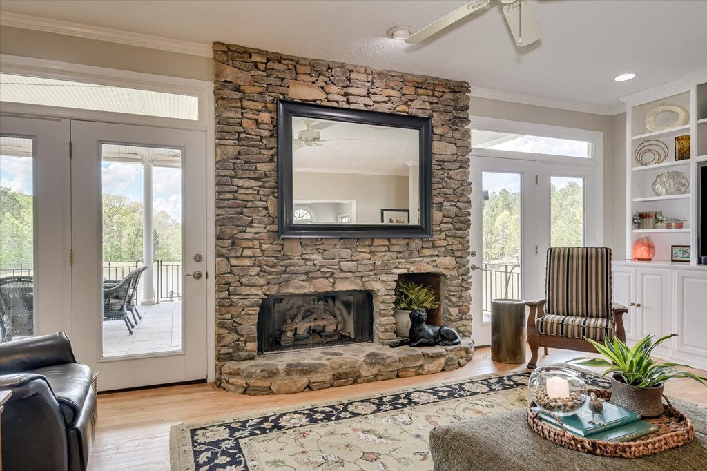 608 Old Stage Road Edgefield, SC 29824 - Photo 16 of 74