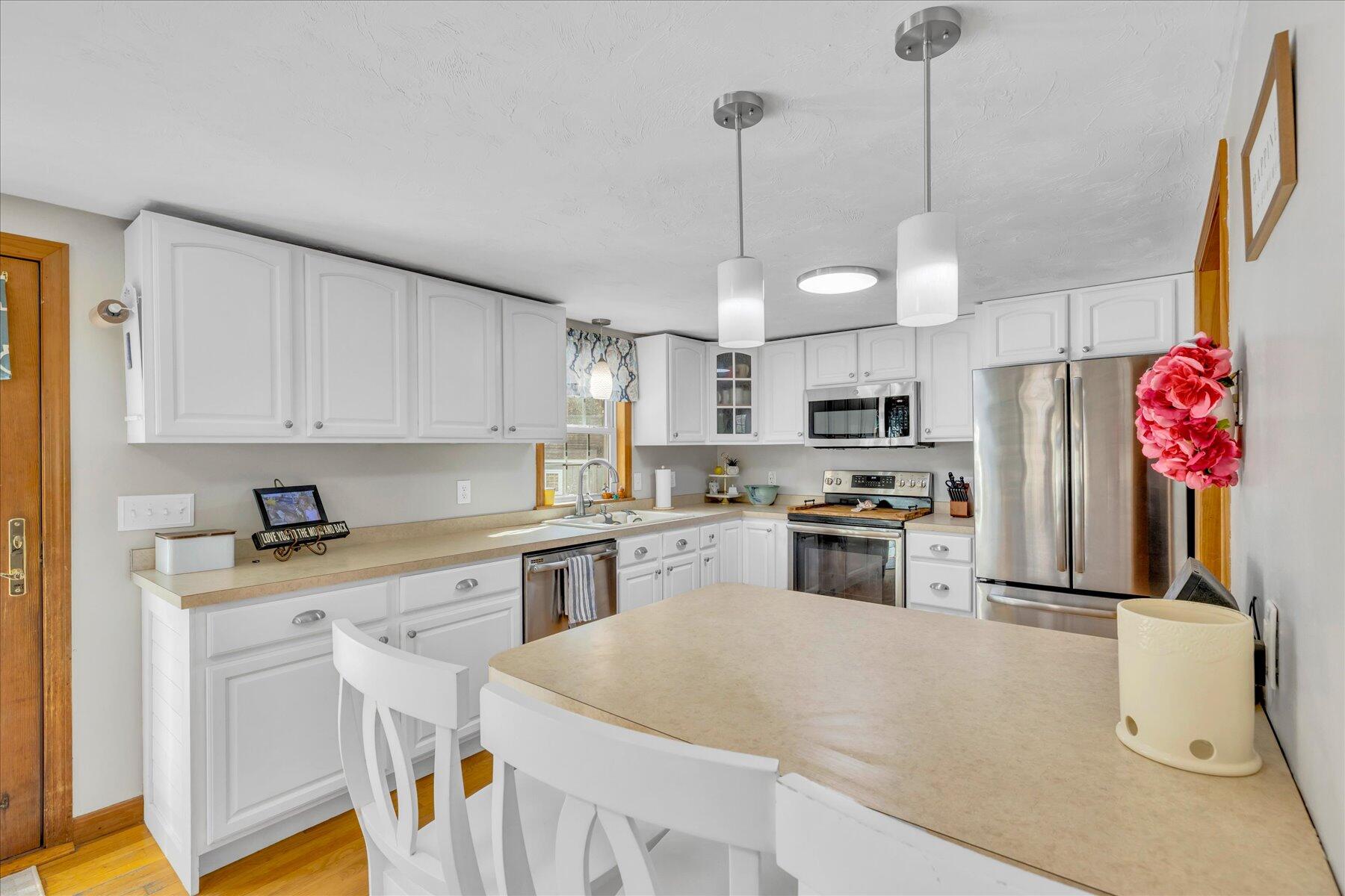 1616 State Road Plymouth, MA 02360 - Photo 13 of 49 36-Y1A6009