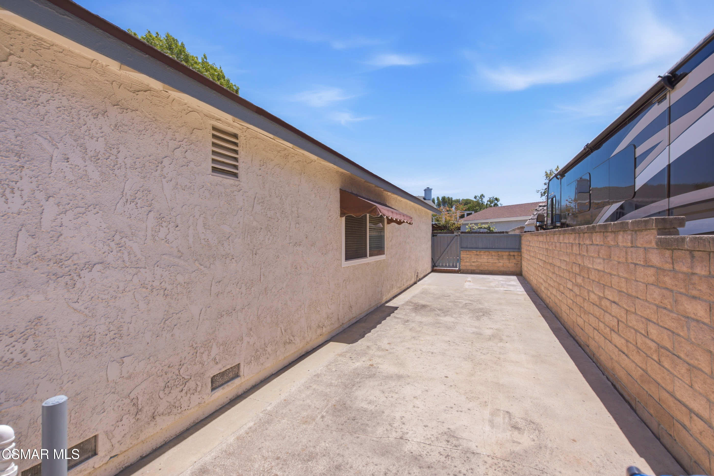 2720 Goldfield Place Simi Valley, CA 93063 - Photo 36 of 37 2720 Goldfield Pl Simi Valley-36