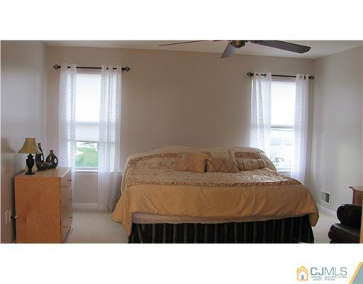 1020 New Durham Road Edison, NJ 08817 - Photo 6 of 14