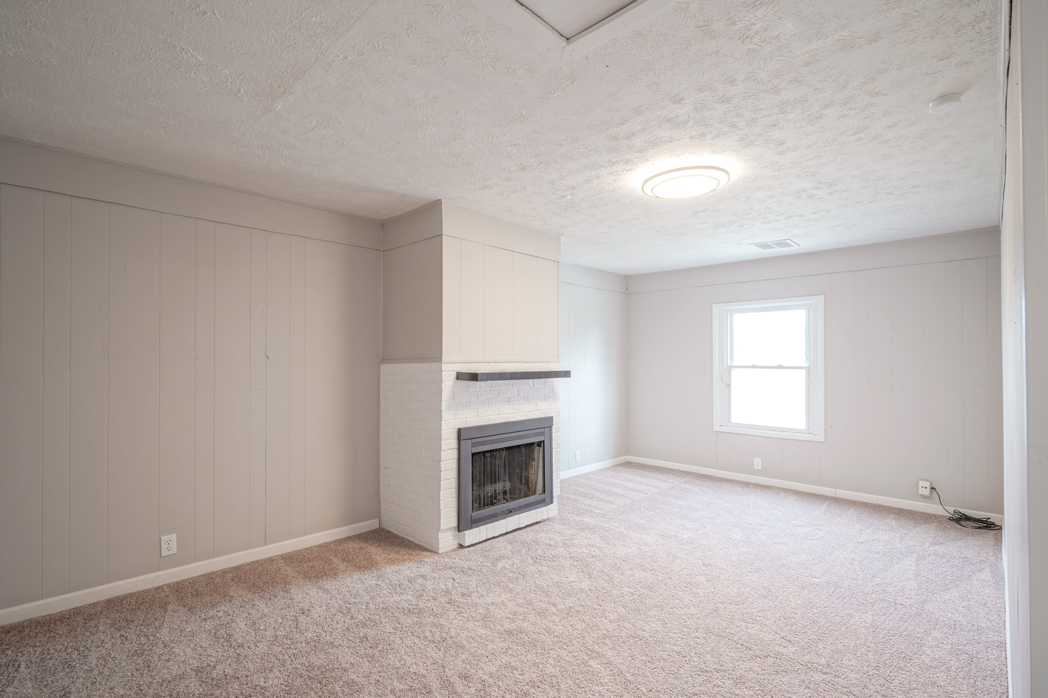 2532 Sickle Road Indianapolis, IN 46219 - Photo 9 of 22 Gallery Image 9