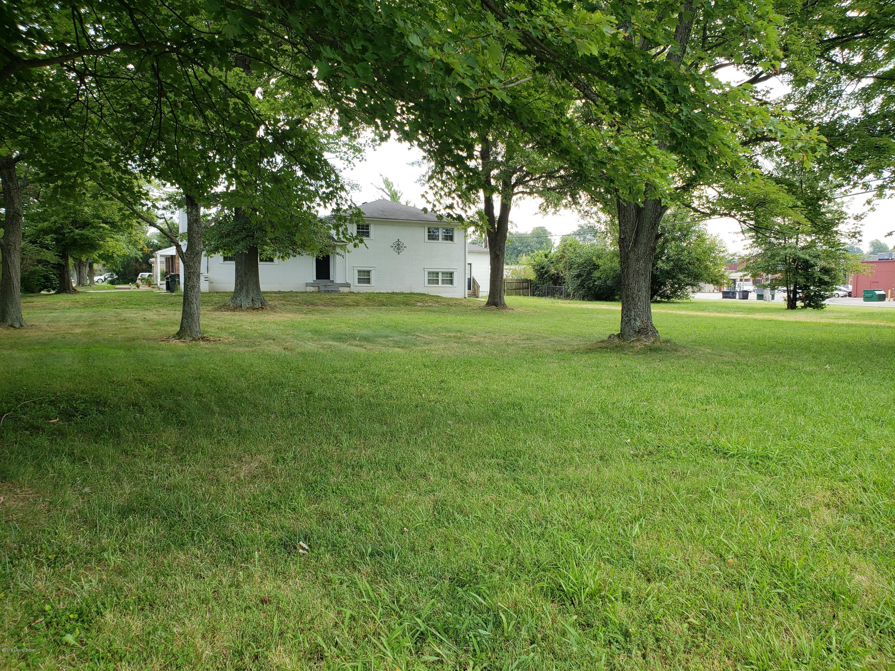 2617 Harmony Road Louisville, KY 40299 - Photo 1 of 19 Front