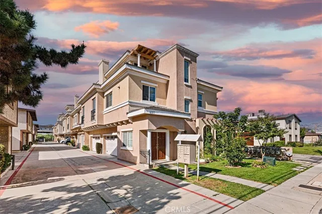 $799,000 | 1927 Strathmore Avenue, Unit G, San Gabriel, CA 91776