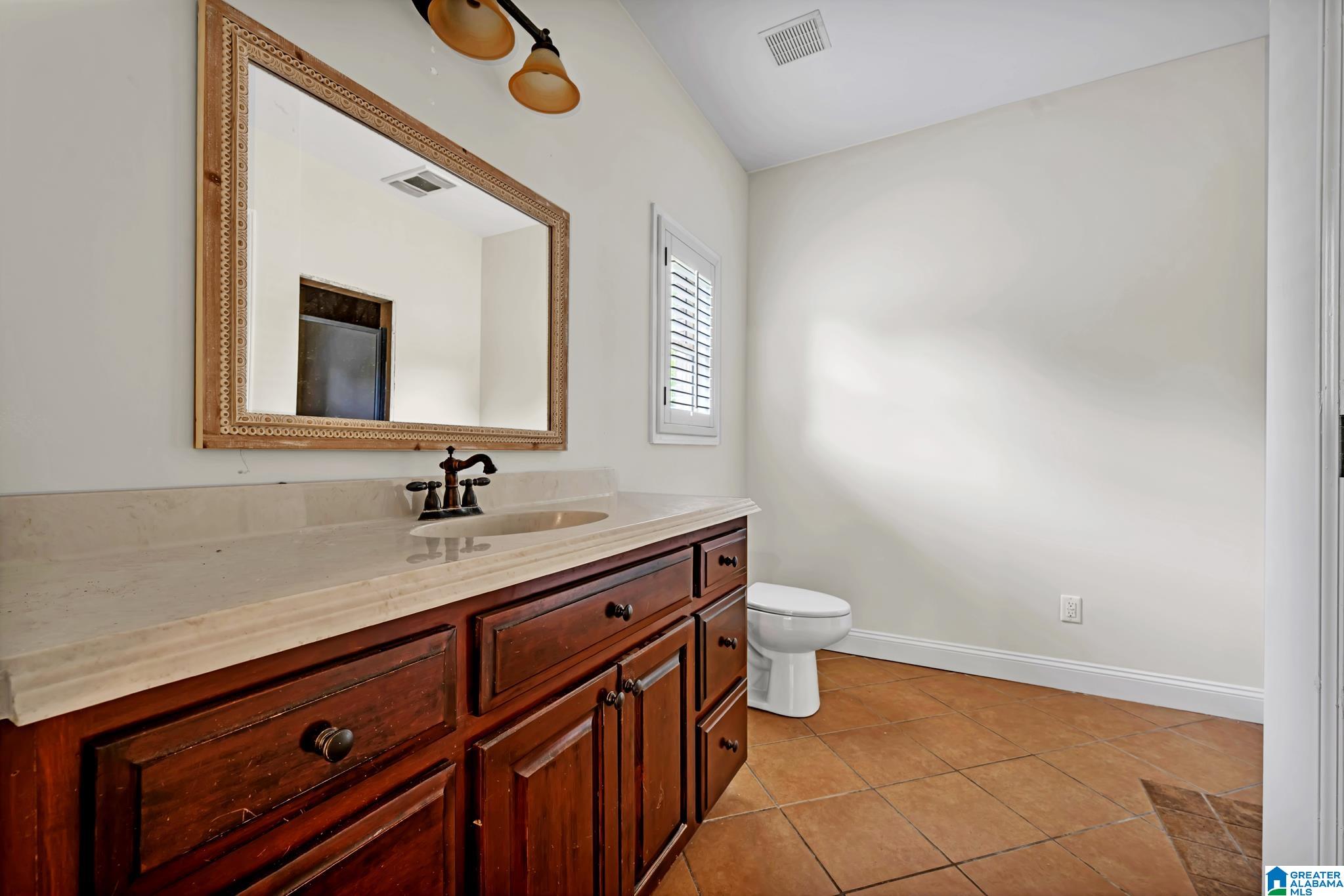 900 Park Avenue Oneonta, AL 35121 - Photo 17 of 31