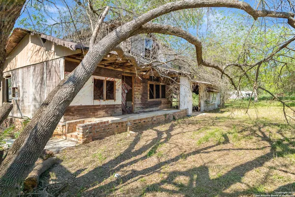 a view of a large building