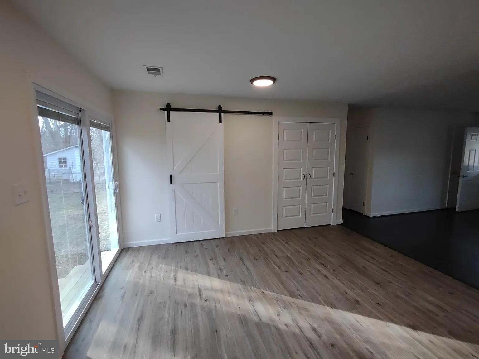 12009 Briar Patch Road Hume, VA 22639 - Photo 7 of 21 dining area