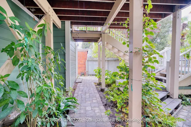 $3,950 | 2141 Ward Street, Berkeley, CA 94705