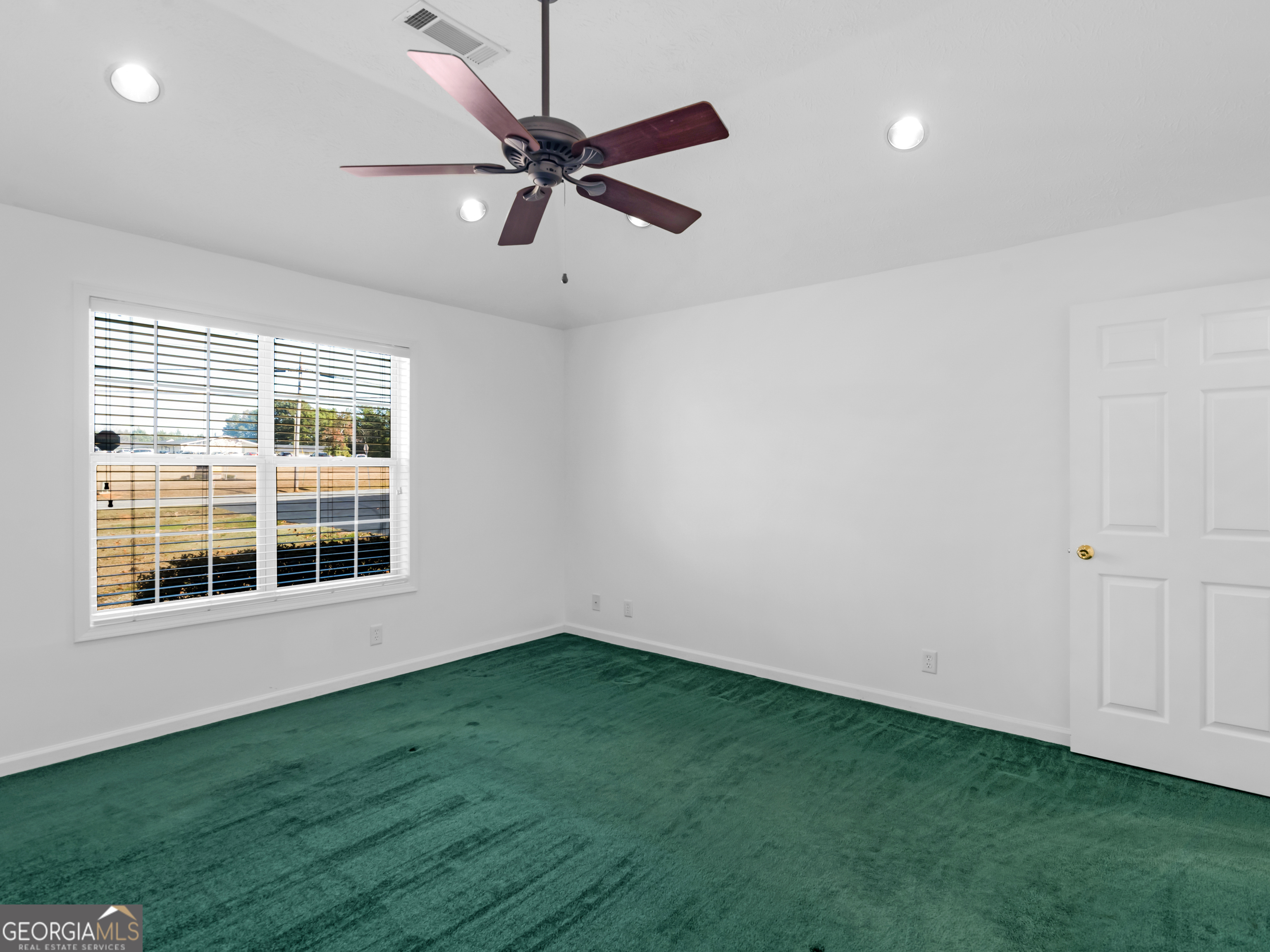 236 Airport Road Griffin, GA 30224 - Photo 14 of 63