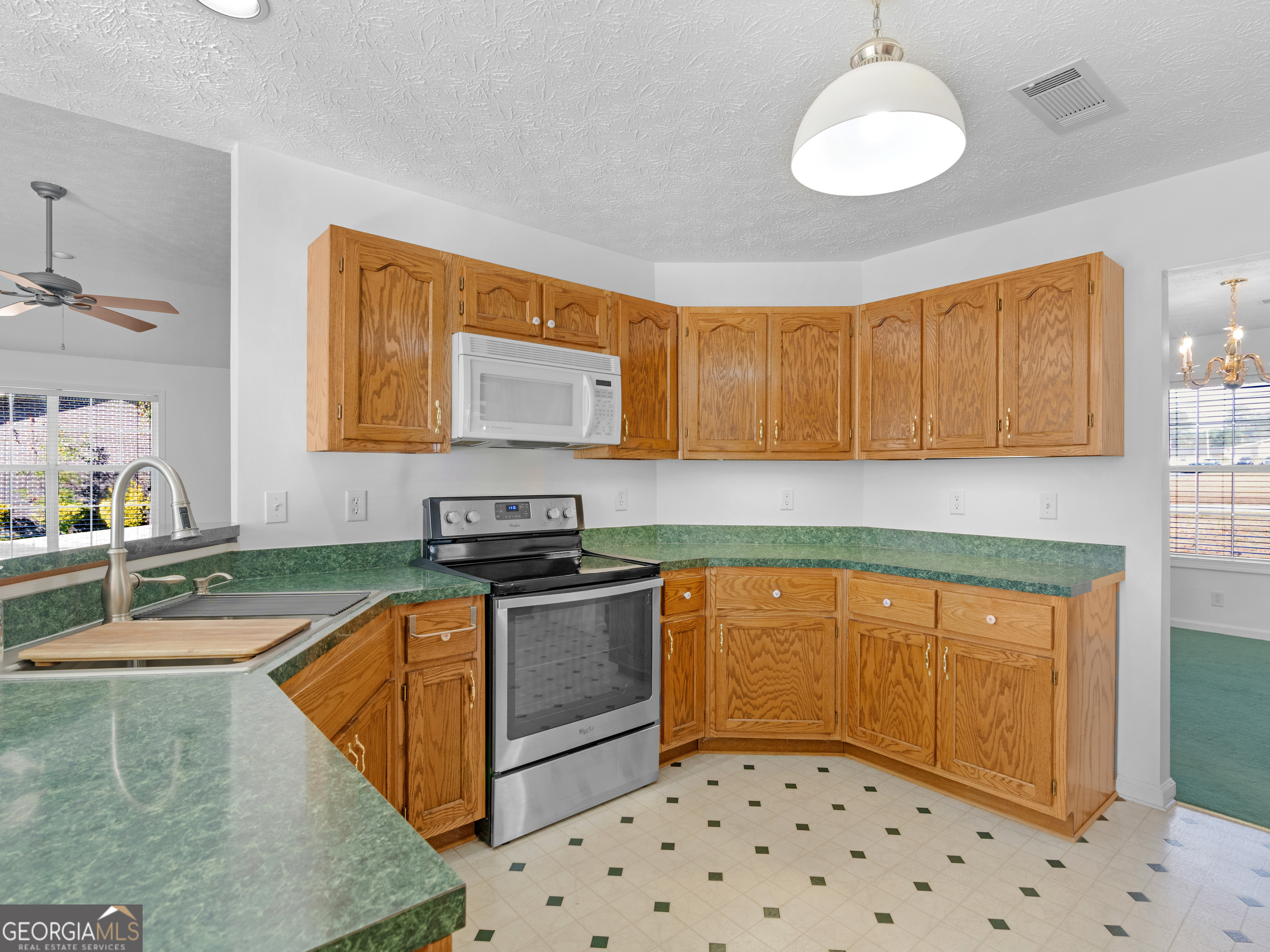 236 Airport Road Griffin, GA 30224 - Photo 15 of 63