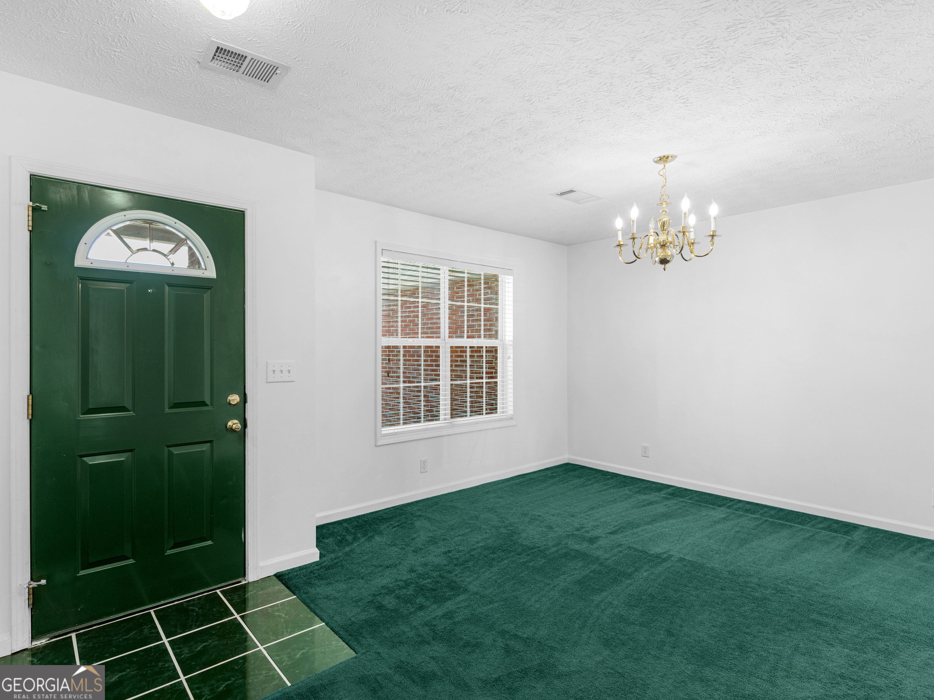 236 Airport Road Griffin, GA 30224 - Photo 5 of 63