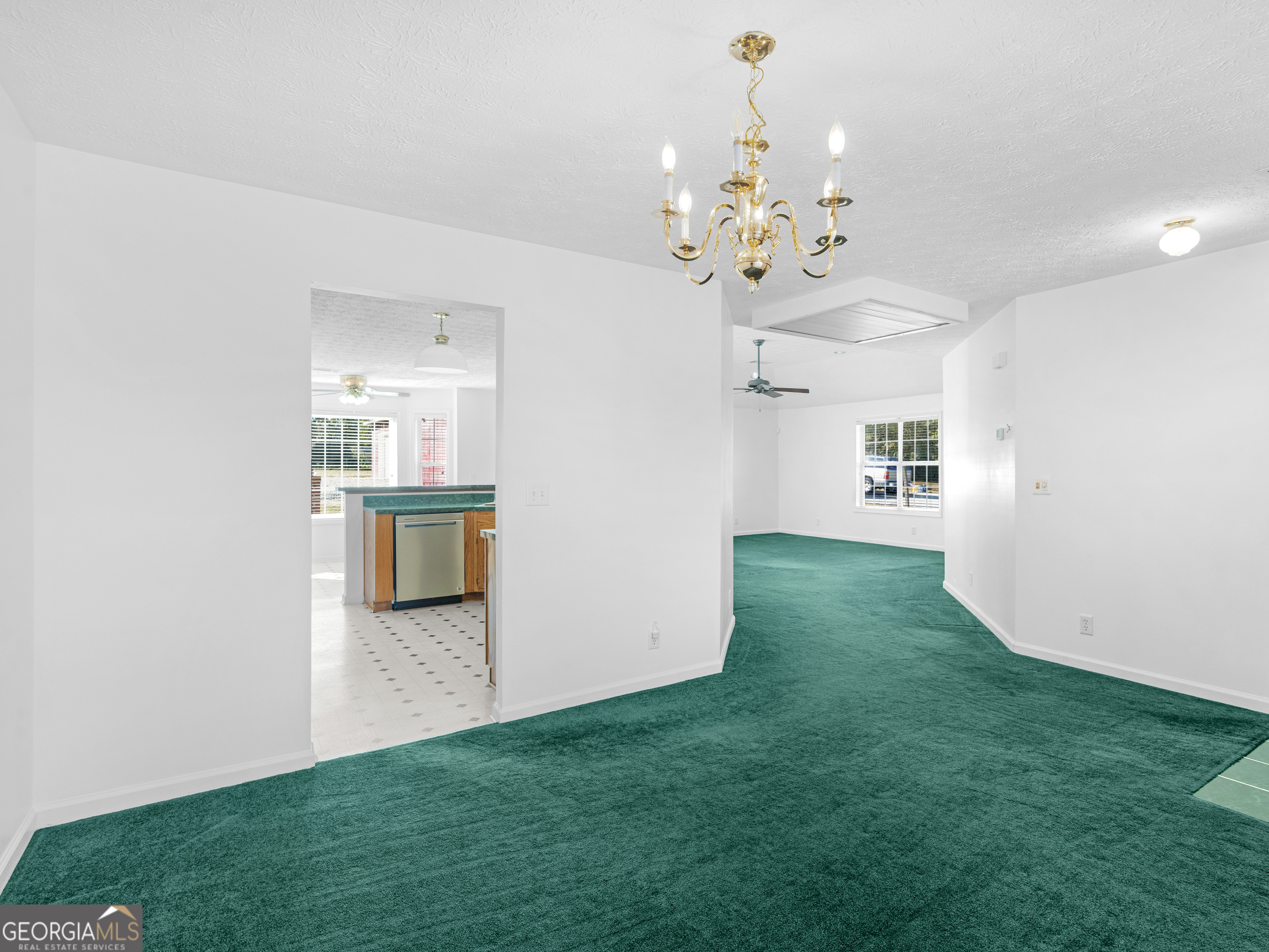 236 Airport Road Griffin, GA 30224 - Photo 8 of 63