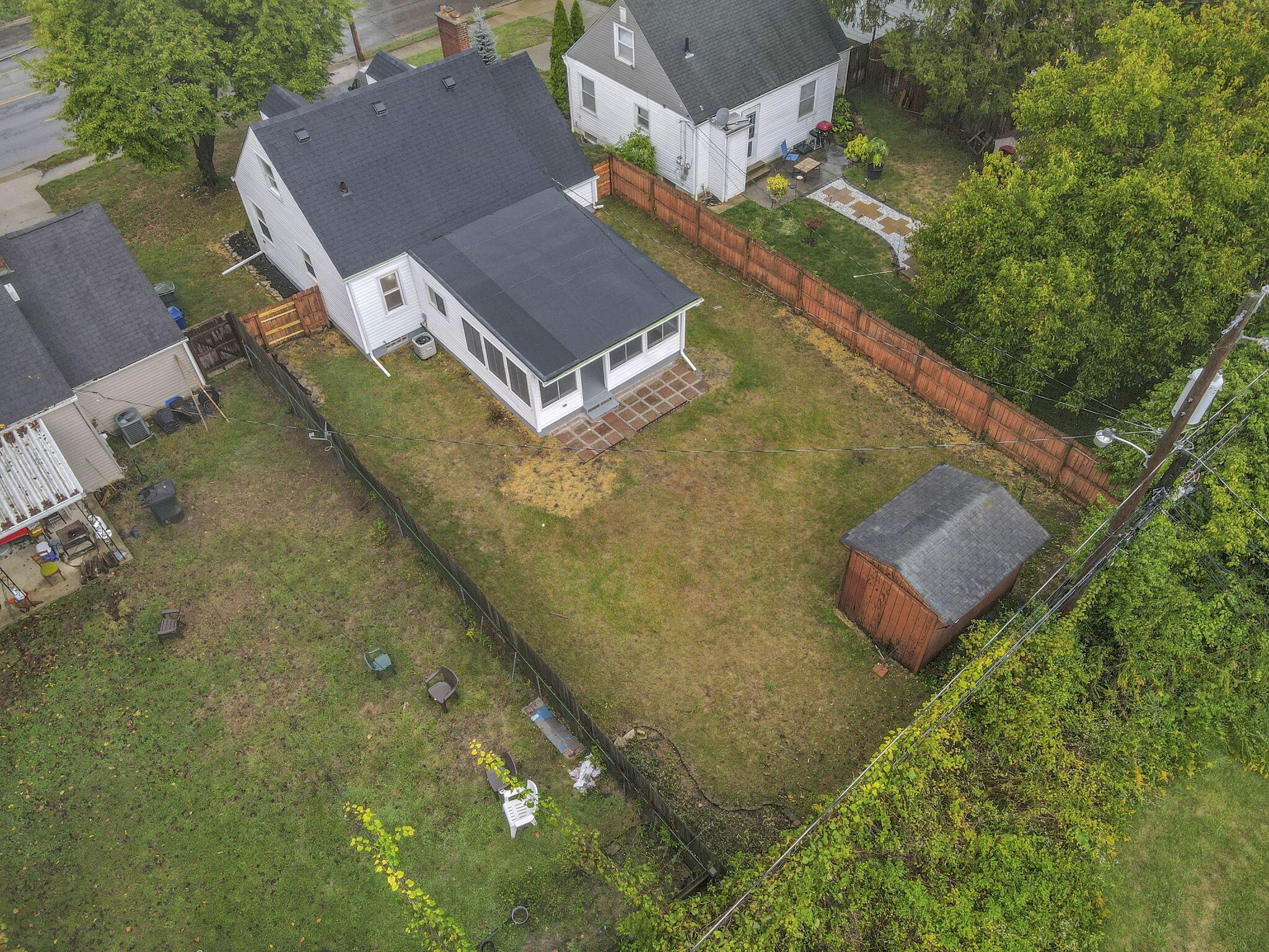 430 South James Road Columbus, OH 43213 - Photo 24 of 24 48-web-or-mls-DJI_0149