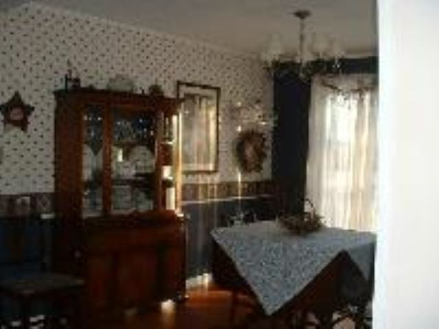 407 McQuade Road Amsterdam, NY 12010 - Photo 10 of 11 Photo 10