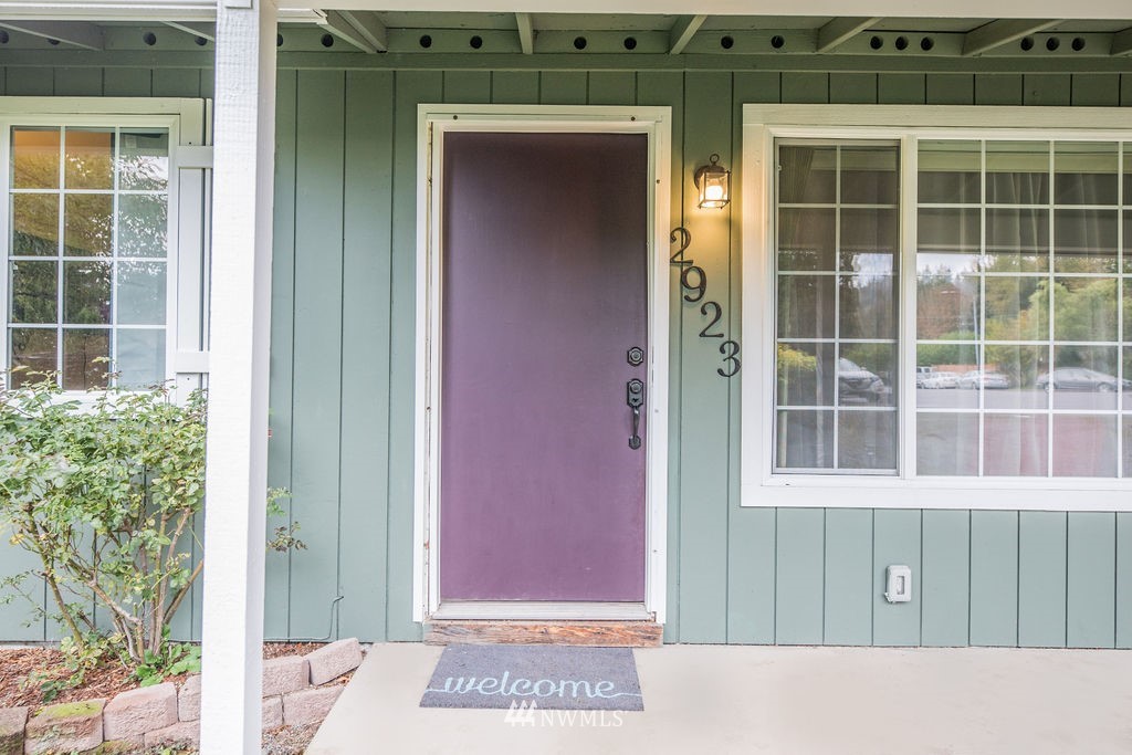 2923 193rd Place Southeast Bothell, WA 98012 - Photo 2 of 28