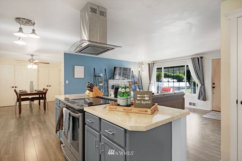 2923 193rd Place Southeast Bothell, WA 98012 - Photo 11 of 28