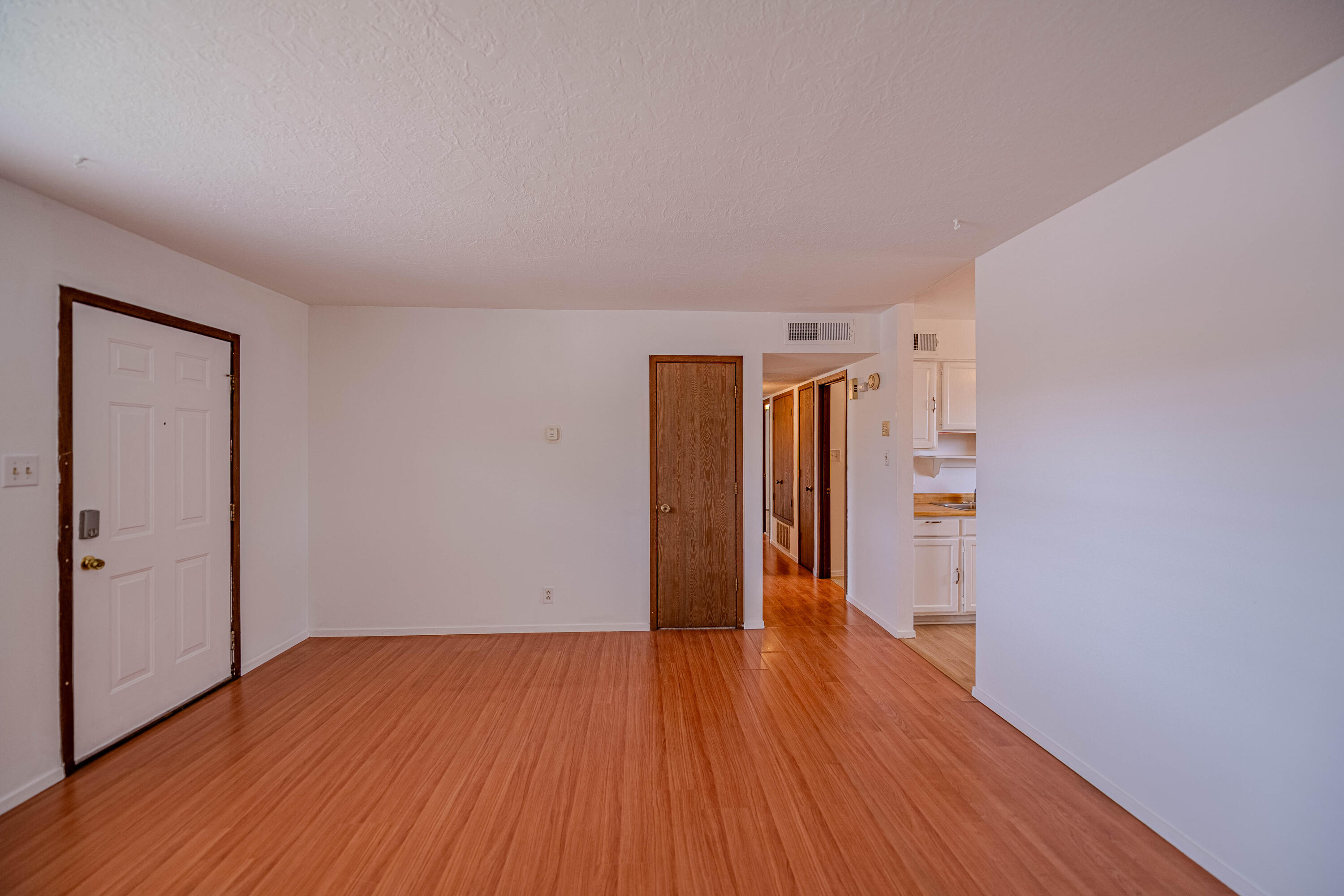 337 Los Pinos Road Bernalillo, NM 87004 - Photo 3 of 21 Gallery Image 3