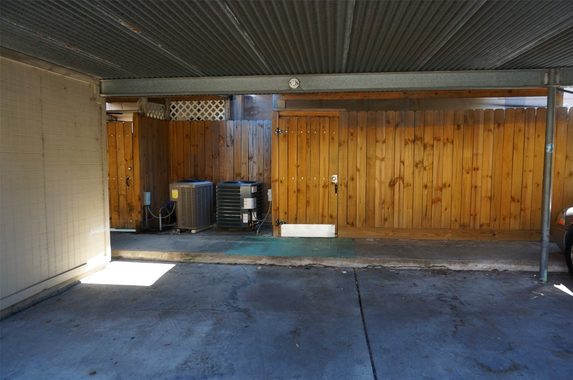 9901 Sharpcrest Street, Unit 8 Houston, TX 77036 - Photo 24 of 24