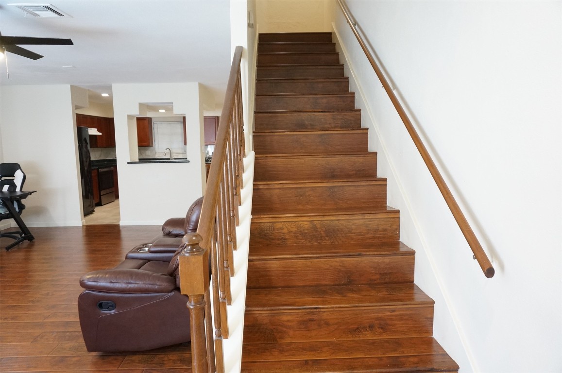 9901 Sharpcrest Street, Unit 8 Houston, TX 77036 - Photo 10 of 24