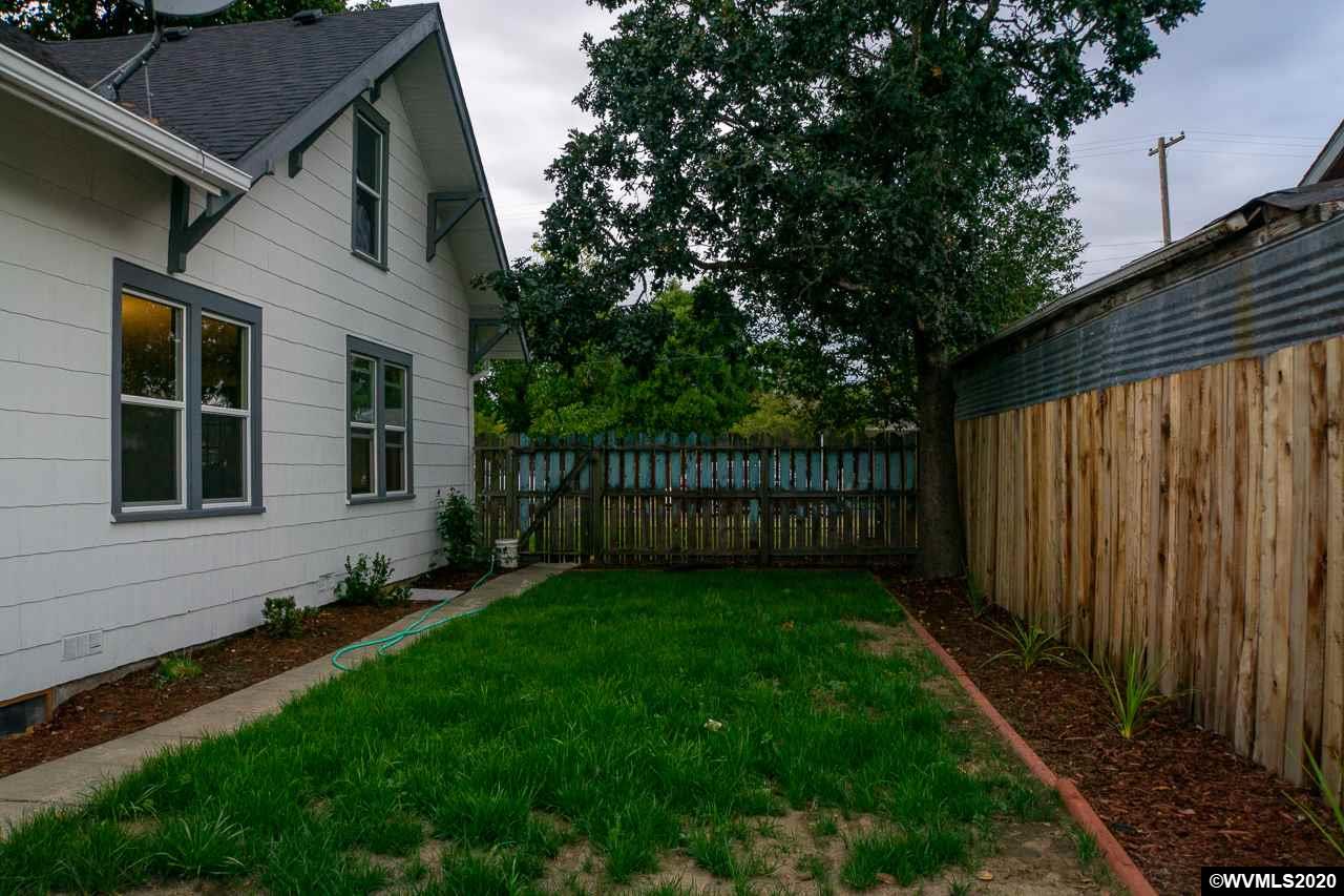 593 F Street Independence, OR 97351 - Photo 18 of 29 Gallery Image 18