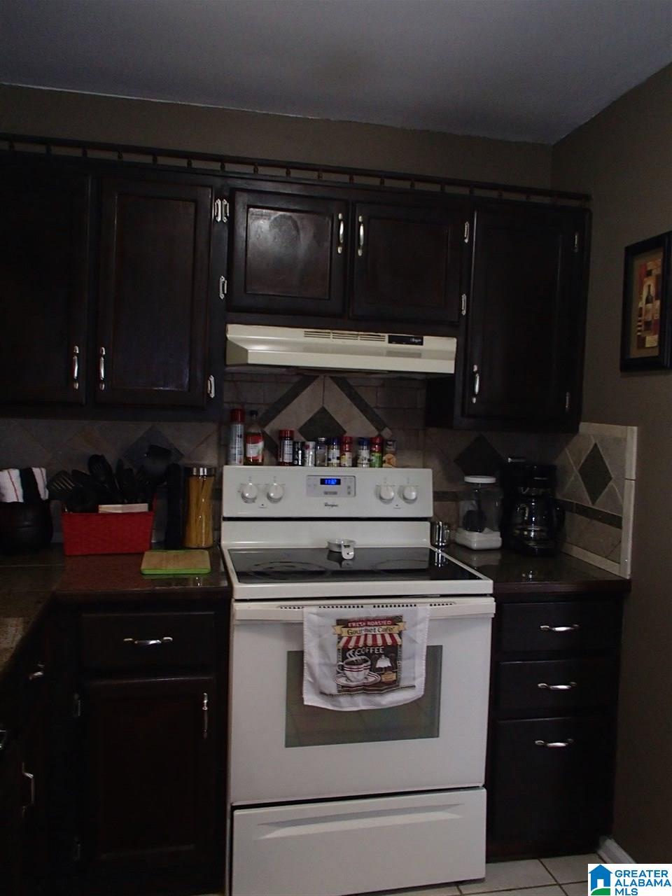 5947 Creekwood Road Birmingham, AL 35210 - Photo 12 of 34