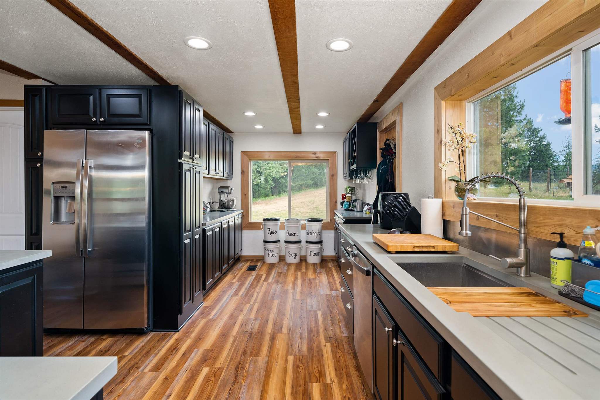 39108 North Madison Road Elk, WA 99009 - Photo 15 of 46