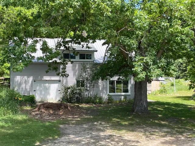 $170,000 | 16206 Peters Farm Road, Irons, MI 49644