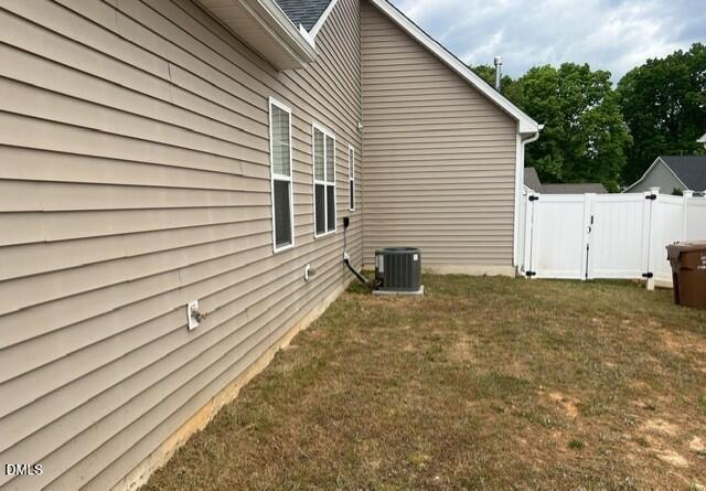 65 Mae Court Roxboro, NC 27573 - Photo 5 of 17 04944f37-35a0-4e25-bea3-147093a800c4
